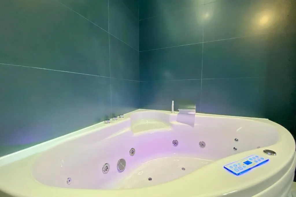 L'Alcove Spa - Toulouse Hypercentre 0*,  Franciaország